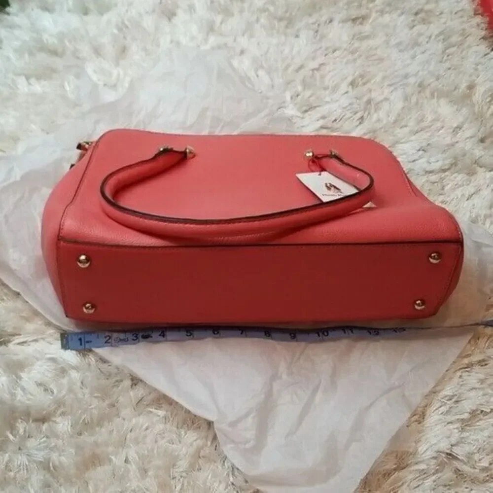 Hush Puppies nwt details